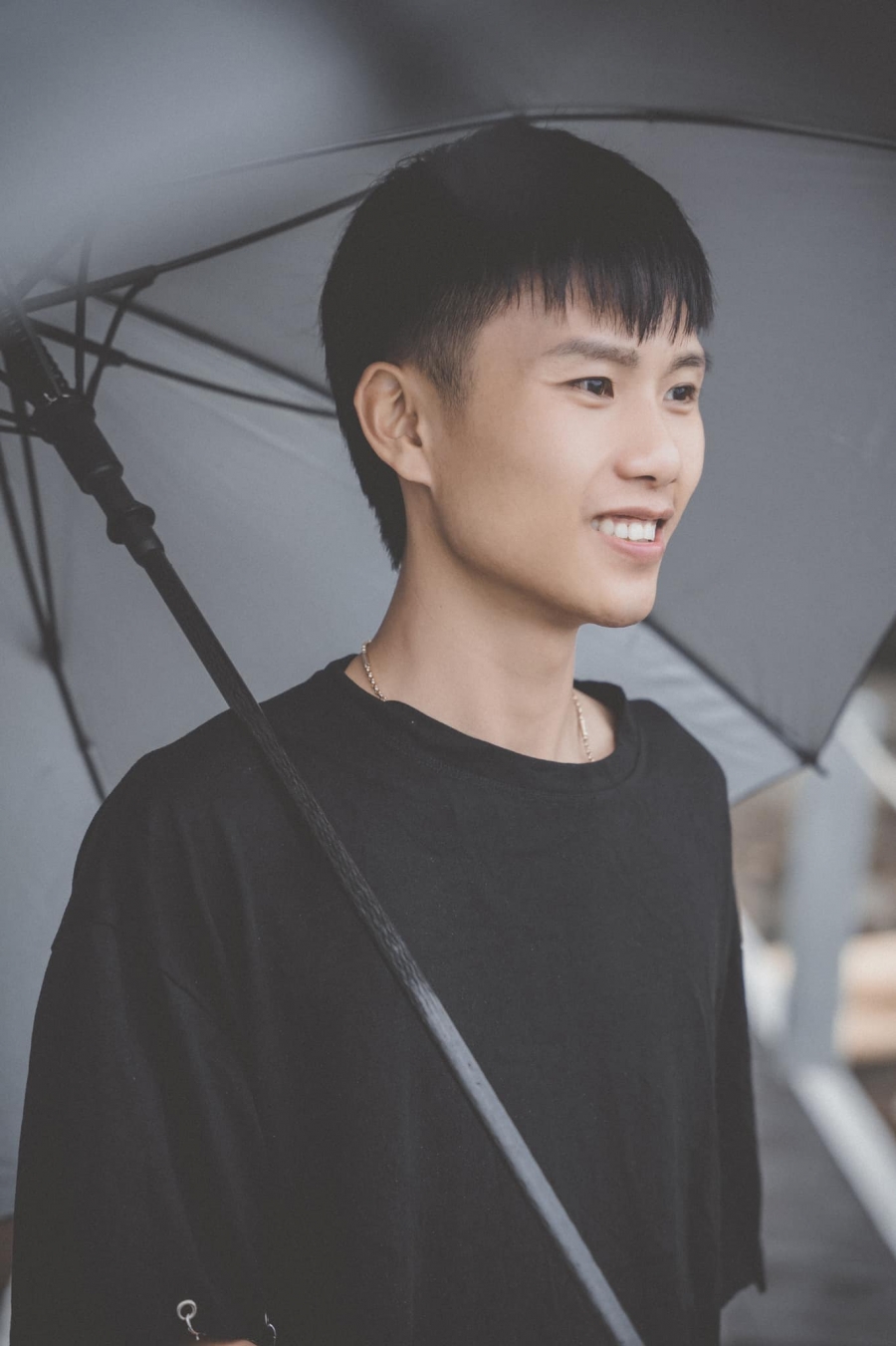 Đạt Villa là một TikToker, Youtuber nổi tiếng trong giới trẻ hiện nay với loạt clip bắt trend luôn đạt triệu view trên các nền tảng MXH.