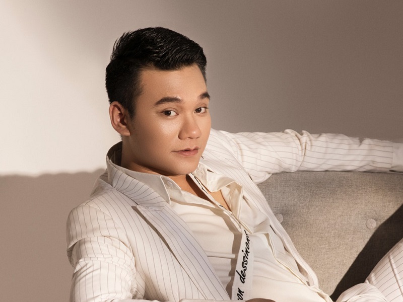 Nam ca sĩ đã gặt hái được không ít thành tựu nổi bật