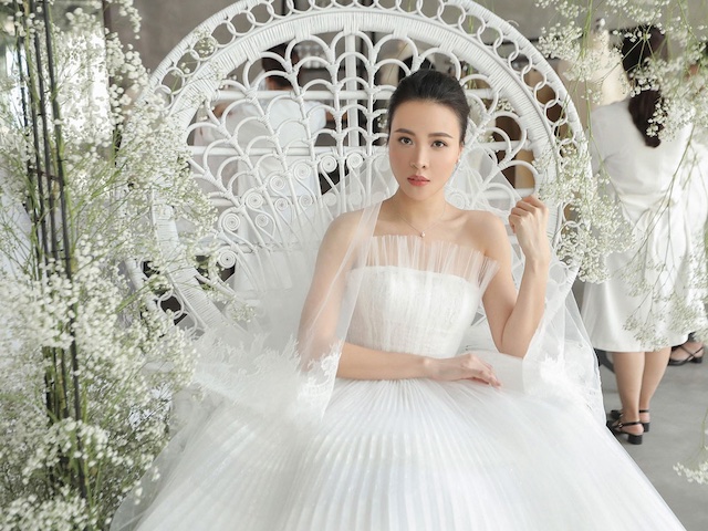 Tiểu sử của Đàm Thu Trang