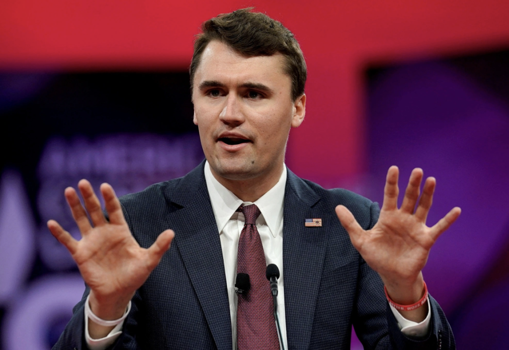 Charlie Kirk, đồng minh vừa bị ám sát của ông Trump là ai?